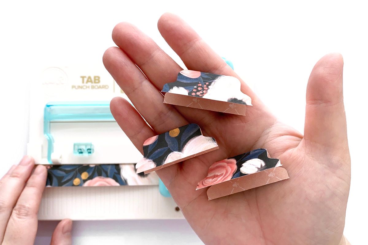 パンチボードでかんたん!プランナータブ(インデックス)の作り方 パンチボードでかんたん!プランナータブ(インデックス)の作り方