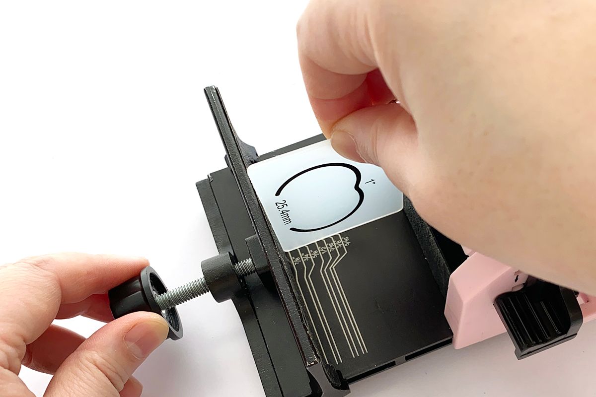 ザッターのスパイラル製本マシン、バインド・イット・オールの使い方