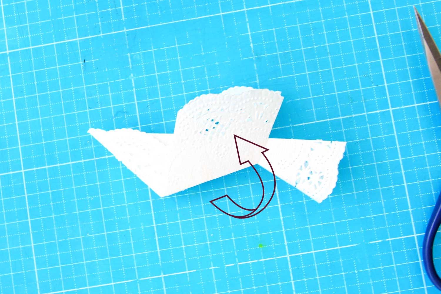 レースペーパーで作る鳩のカードの作り方 Croccha クロッチャ