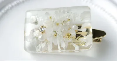 ジューンブライド！レジンにウェディングブーケを閉じ込めよう！清楚で華やかなかすみ草のヘアクリップの作り方