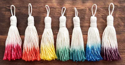 ディップダイ（dip dye）のタッセルの作り方