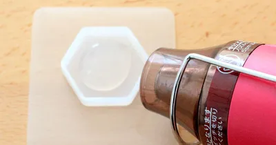テクニック！レジンの気泡の抜き方