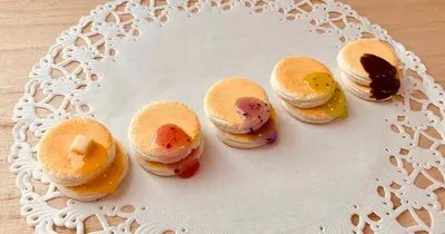 カラフル＆ツヤツヤのスイーツデコ！身近な材料だけで作る、本物みたいなデコレーションソースの作り方