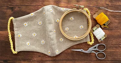 デイジーの刺繍入りマスクの作り方（レイジーデイジーステッチの刺し方）