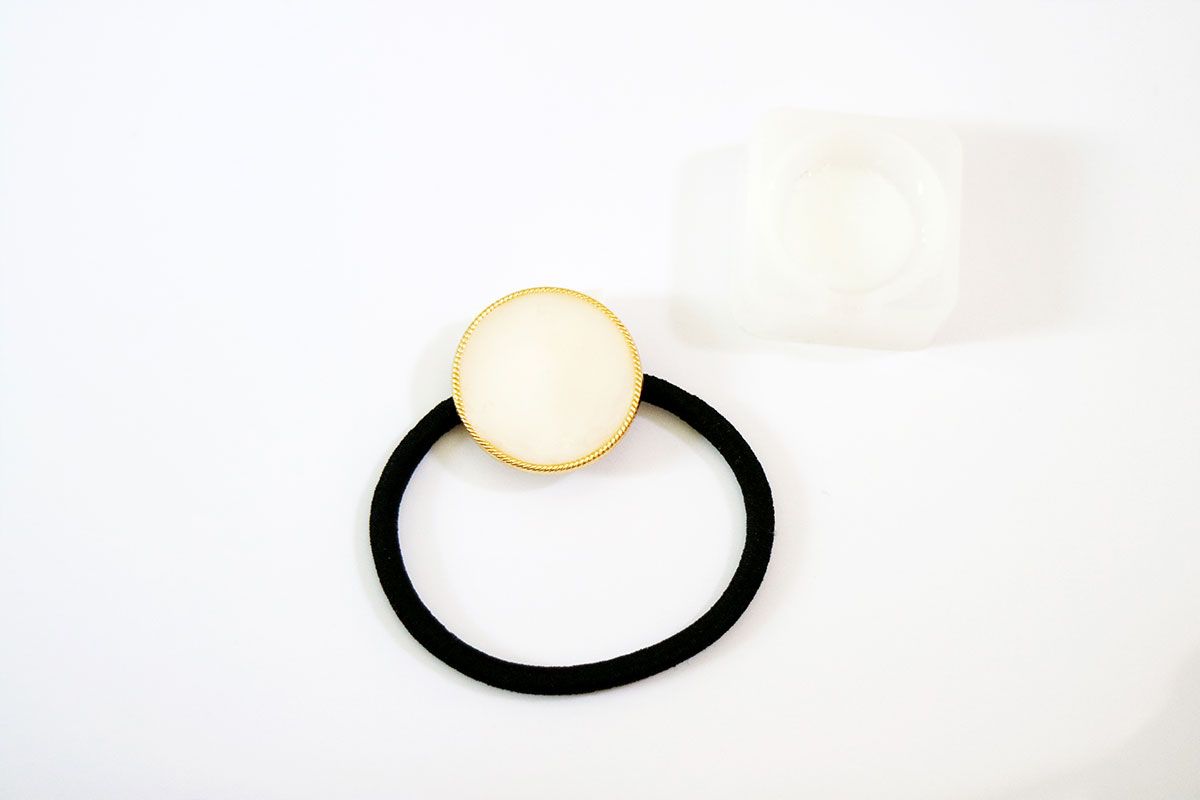 レジンで作る秋柄ヘアゴム☆基本のアニマル柄の作り方 | croccha