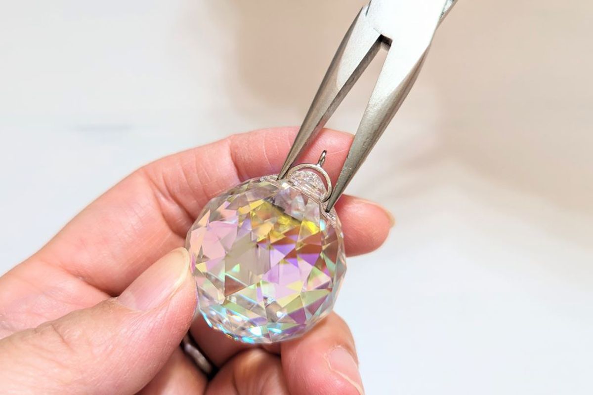 サンキャッチャーの季節到来！基本の金具ワークで作るオクタゴン