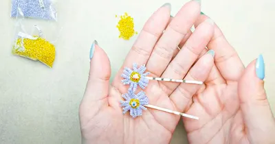 ビーズのストランドを花びらに見立てる、デイジー風お花ヘアピンの作り方