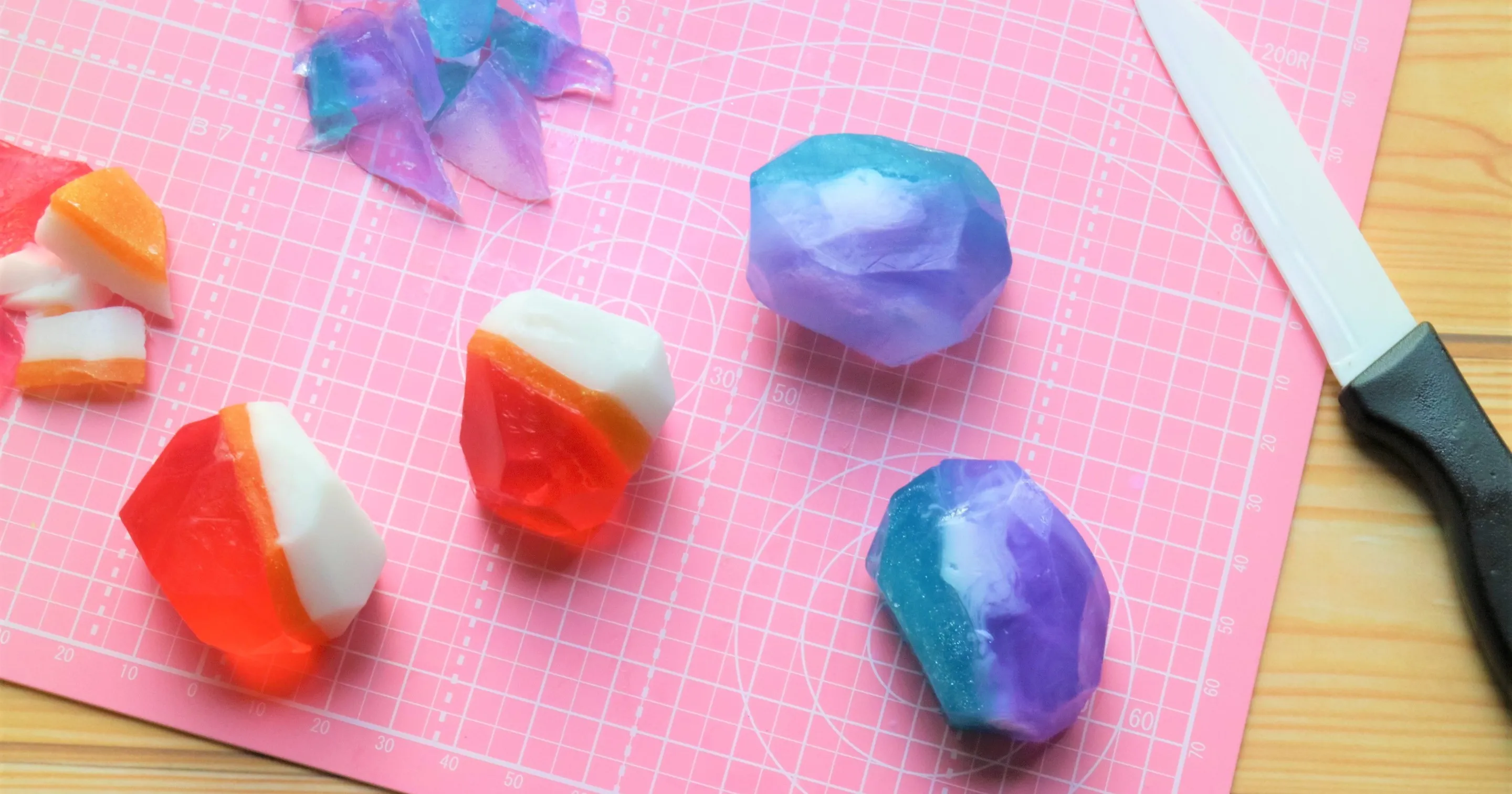 キラキラかわいい宝石せっけん