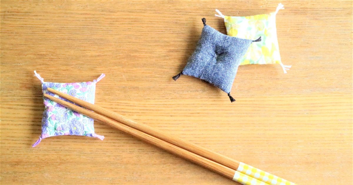 ミニ座布団　ハンドメイド ミニ座布団 置物用 桜吹雪 赤 青 緑 10cm角 3個セット 綿縮緬