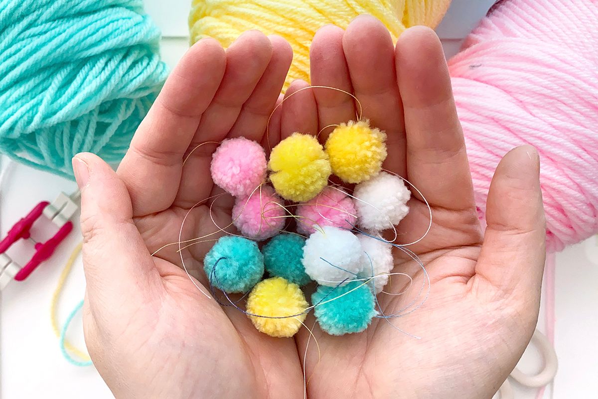 ポンポンの春色ミニリースの作り方 | croccha