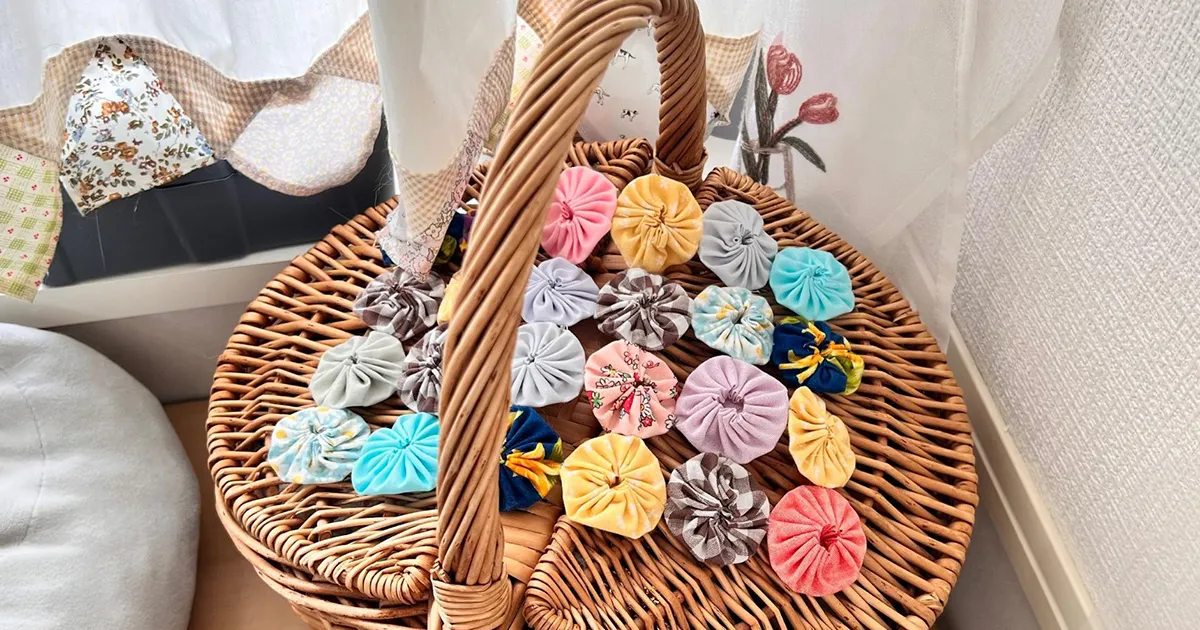 まあるいフォルムときゅっとすぼまった口がかわいらしい！昔ながらのヨーヨーキルト基本の作り方とつなぎ方