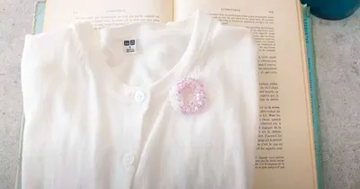 フォーマルウェアにも合う、ビーズ刺繍のリース型ブローチの作り方