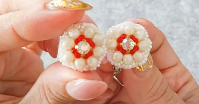 軽くて着けやすい！ビーズ刺繍のお花のピアスの作り方