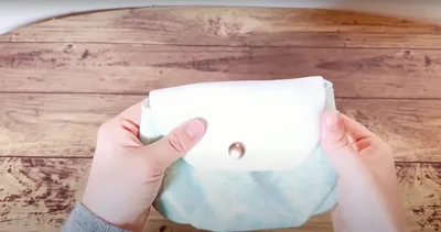 型紙なしで簡単！ダーツ風ミニポーチの作り方