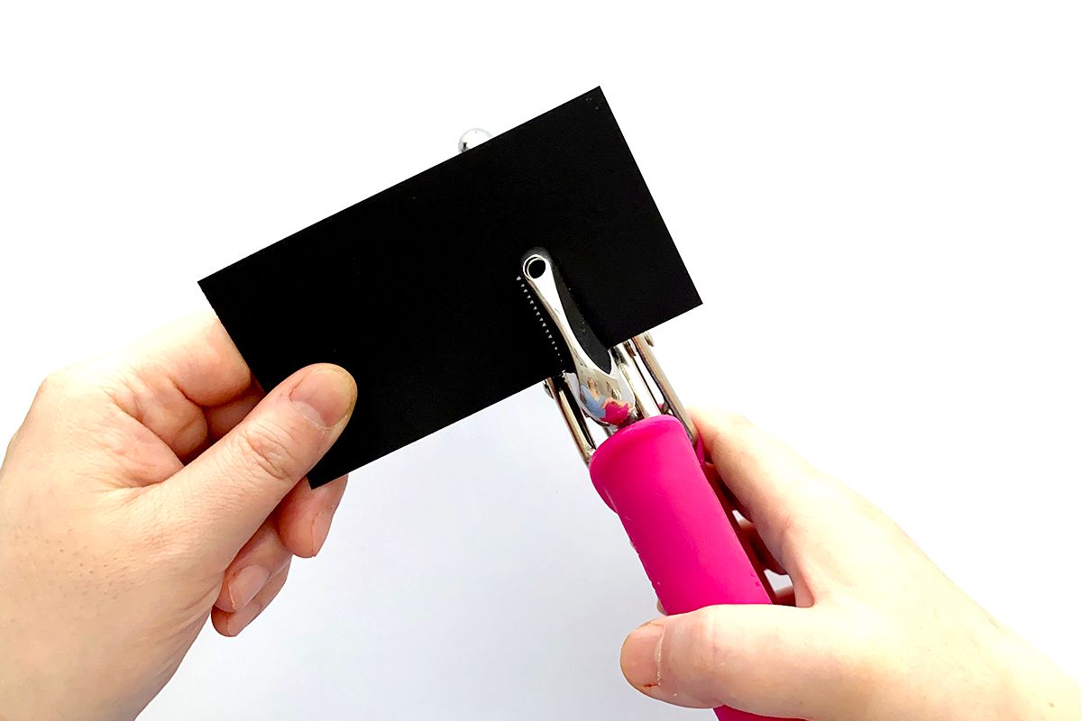 クロパダイル（Crop-A-Dile）の使い方（アイレット・ハトメの取り付け 