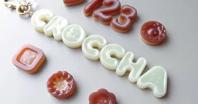 アイシングクッキー風レジンアルファベットキーホルダーの作り方