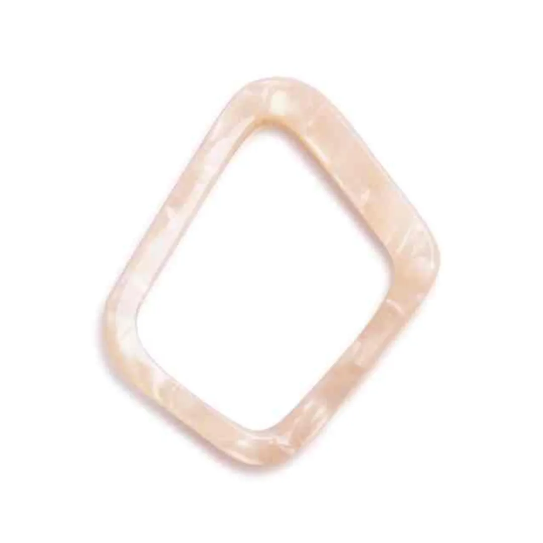プラスチックパーツ / マーブリングデザインフープ 変形ダイヤ（675） / BE / 約23×18mm
