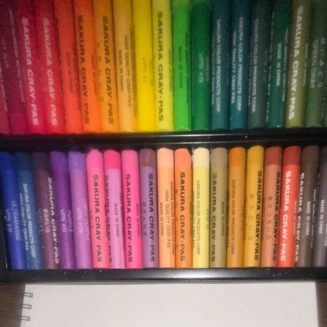 50色クレヨンクラクレパス