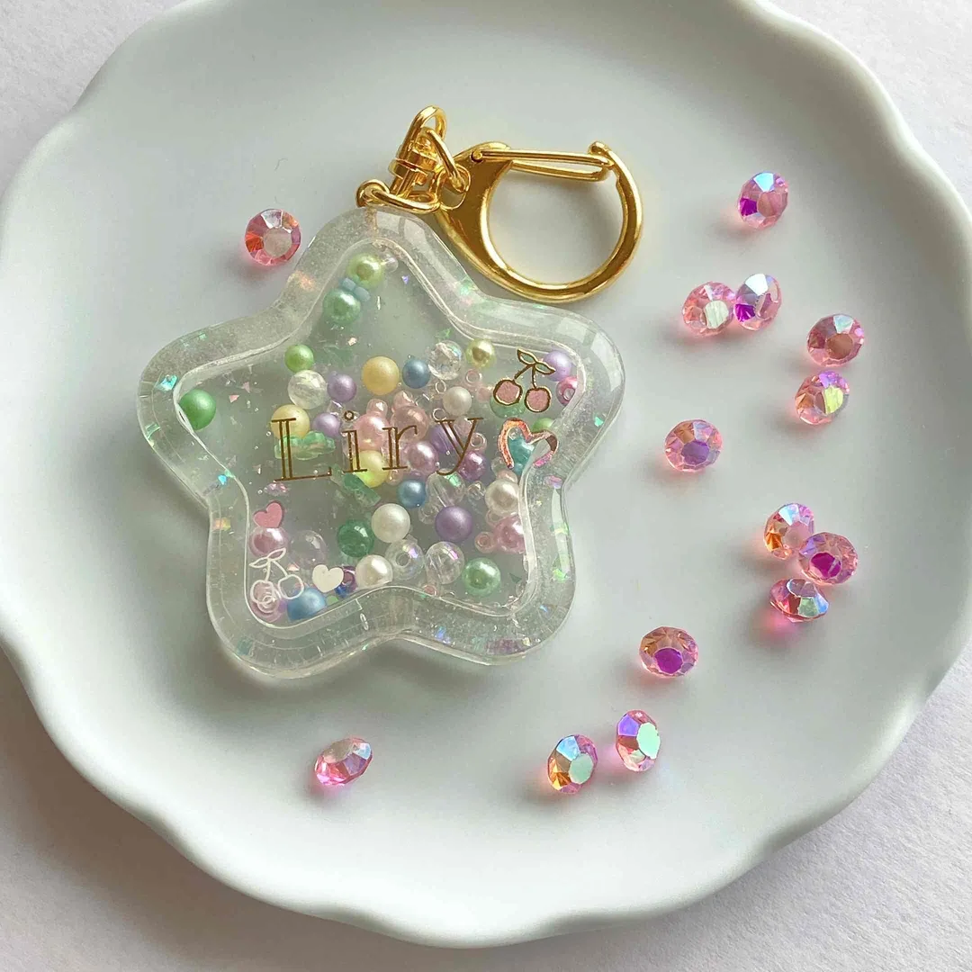 aerialさんのレジン作品 | 送料無料！ 3980円福袋 レジン福袋 人気のシャカシャカ＆...