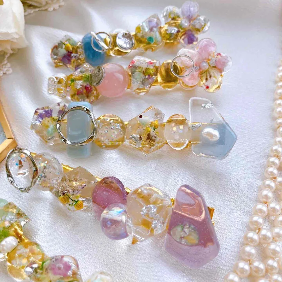 ami0707さんのレジン作品 | 【定期便】作家のためのレジン 200g