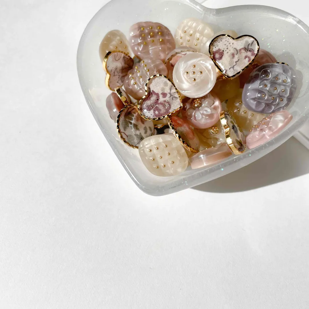 Mofruさんのレジン作品 | バレンタインパッケージ登場 レジン液 大容量 400g (1...