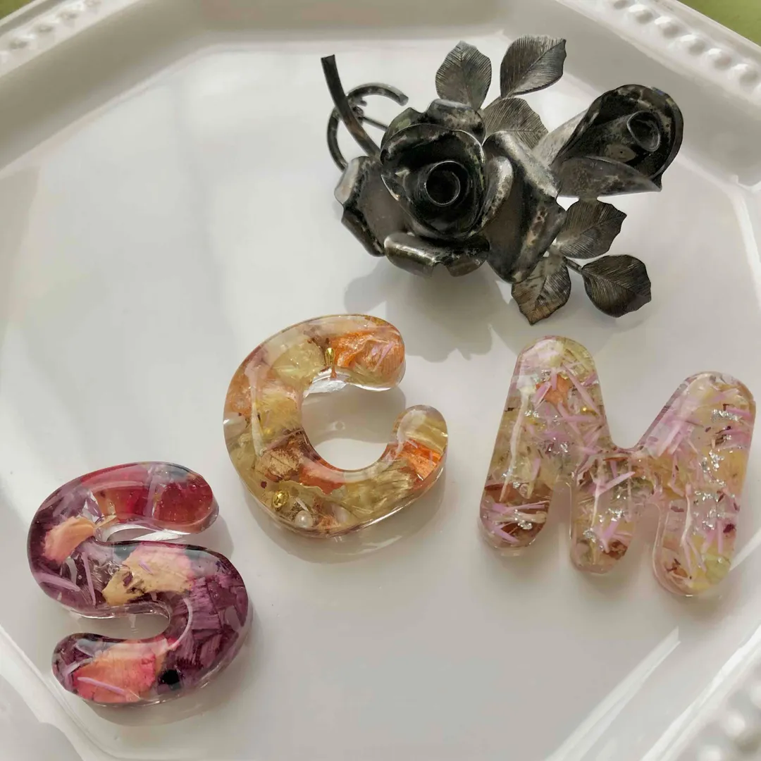 Mielさんのレジン作品 | 作家のためのレジン 100g