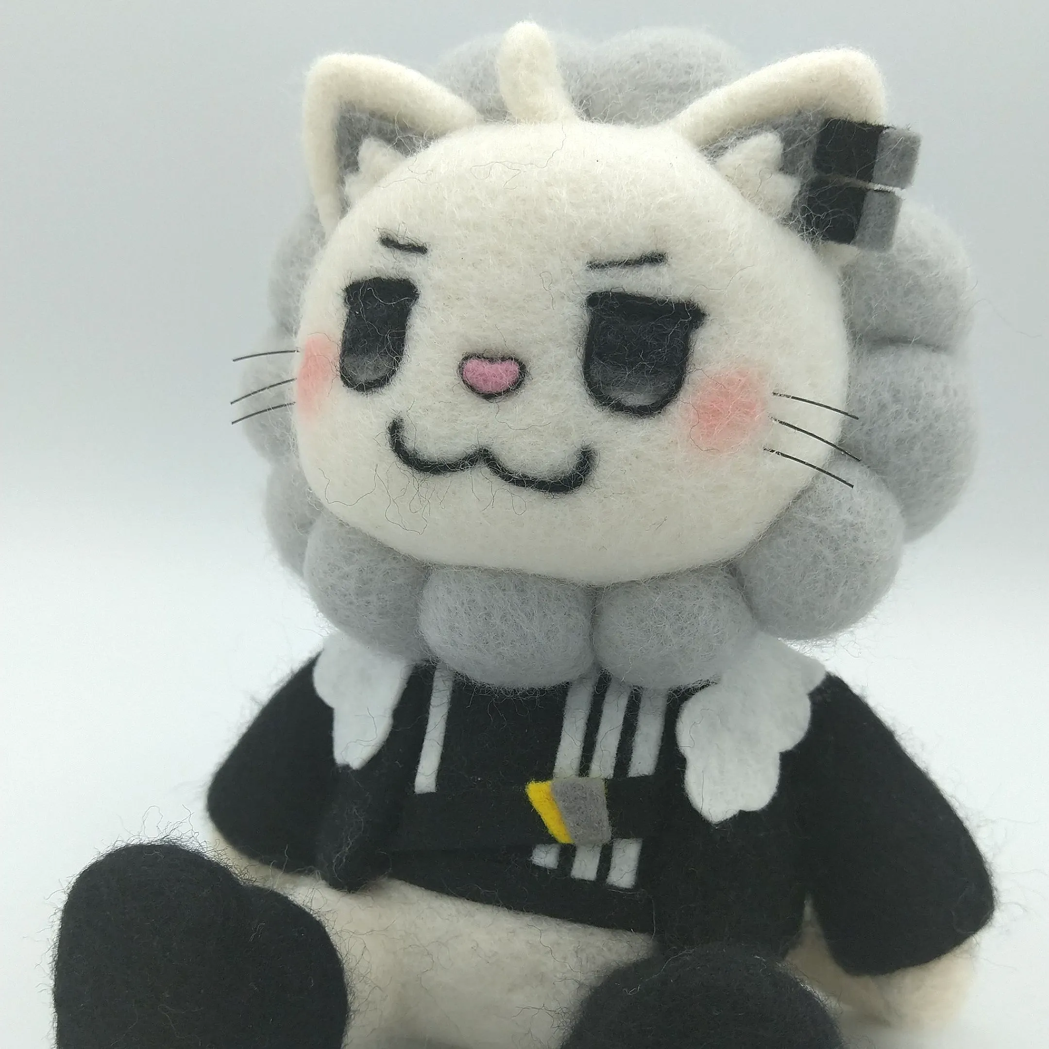 渡狸希恒さんのフェルト作品 | 手芸わた 『おおきくふくらむ特選手芸わた 300g K-01...