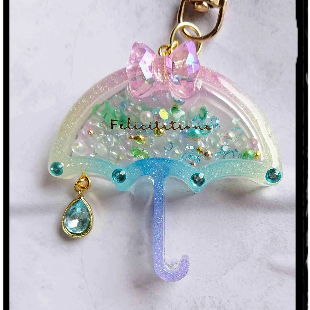 tomomama0831さんのレジン作品 | 【高粘度】作家のためのレジン ぷっくりレジン 100g