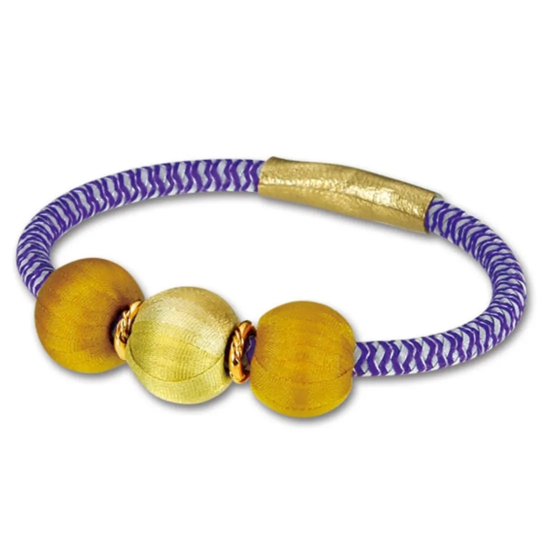 さくらほりきりさんのDIY作品 | 絹の巻玉ブレスレット・オパール