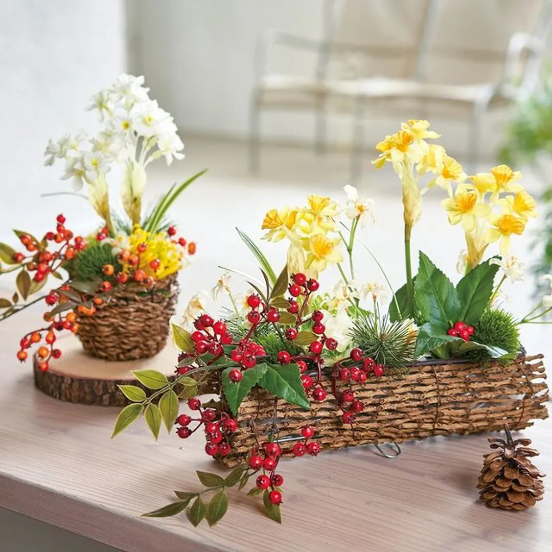 マイフラさんのフラワークラフト作品 | 【造花】MAGIQ(東京堂)/春日南天 #3 RED/FJ0...