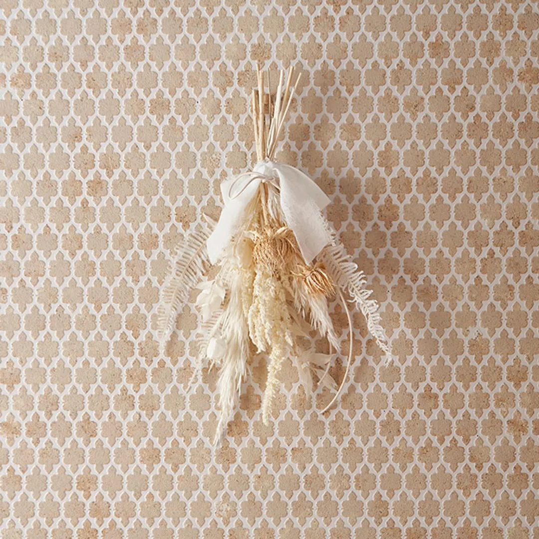 マイフラさんのフラワークラフト作品 | ちょこウォール　カラフルドライハンギング　アレンジメント　ド...