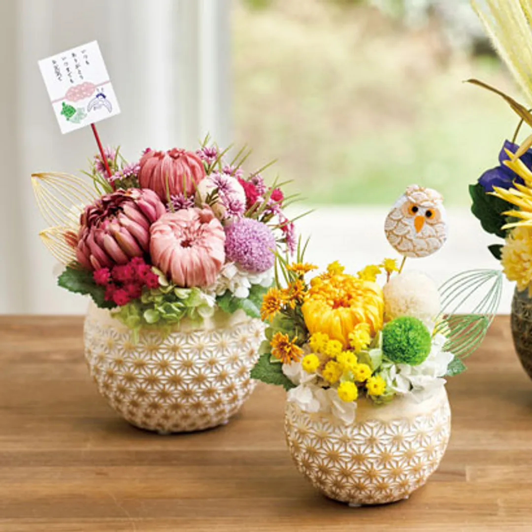 マイフラさんのフラワークラフト作品 | アコルデボウルL　ホワイト　花器　ベース　セメント