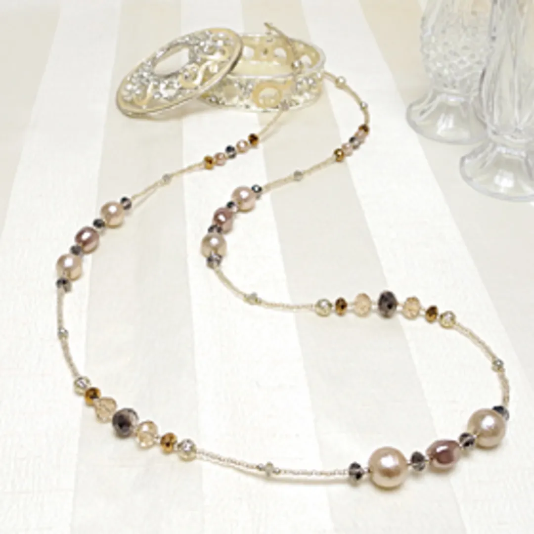 partsclubさんのビーズ作品 | オリジナルキット / コットンパールのデイリーロングネックレ...