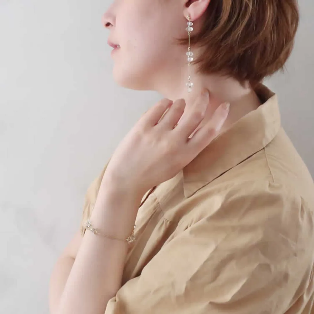 partsclubさんのパーツ
アクセサリー作品 | チェコビーズ / サザレ（288） / 001 / 約5×7...