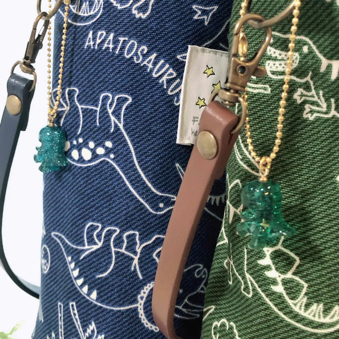 miyuさんのレジン作品 | 超透明【大容量UV-LEDレジン液】 レジン液 70g『コス...