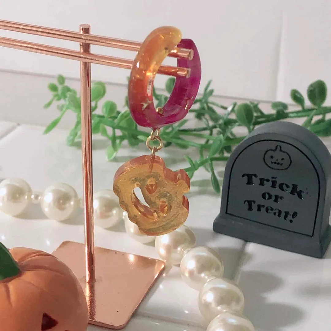 miyuさんのレジン作品 | 超透明【大容量UV-LEDレジン液】 レジン液 70g『コス...