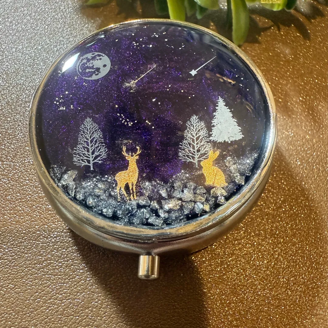 yu☆さんのレジン作品 | 作家のためのレジン 人気3点セット