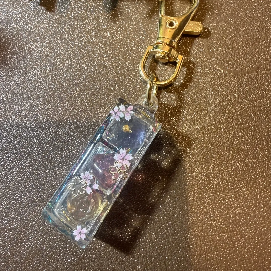 yu☆さんのレジン作品 | 作家のためのレジン 人気3点セット