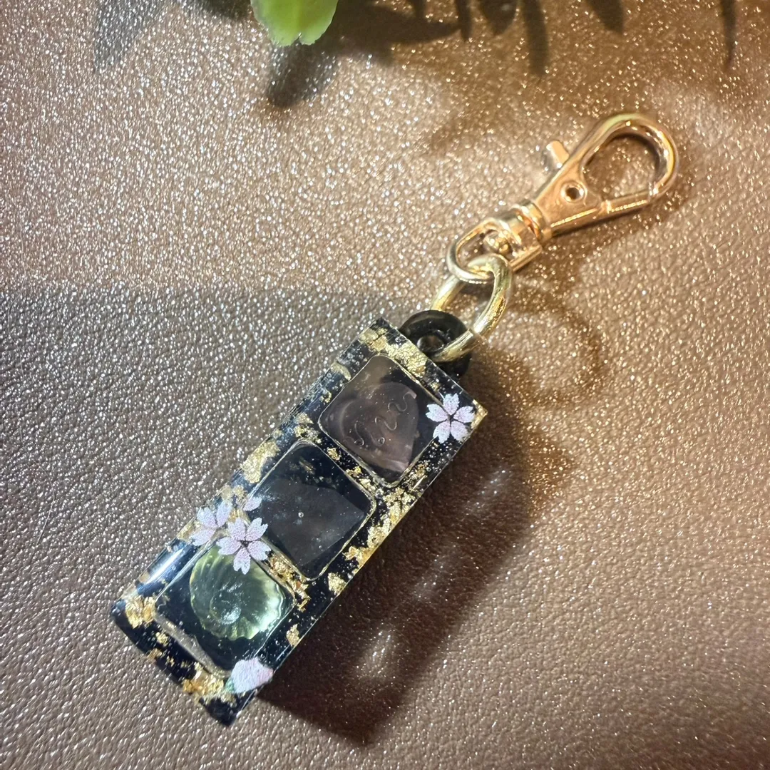 yu☆さんのレジン作品 | 作家のためのレジン 人気3点セット