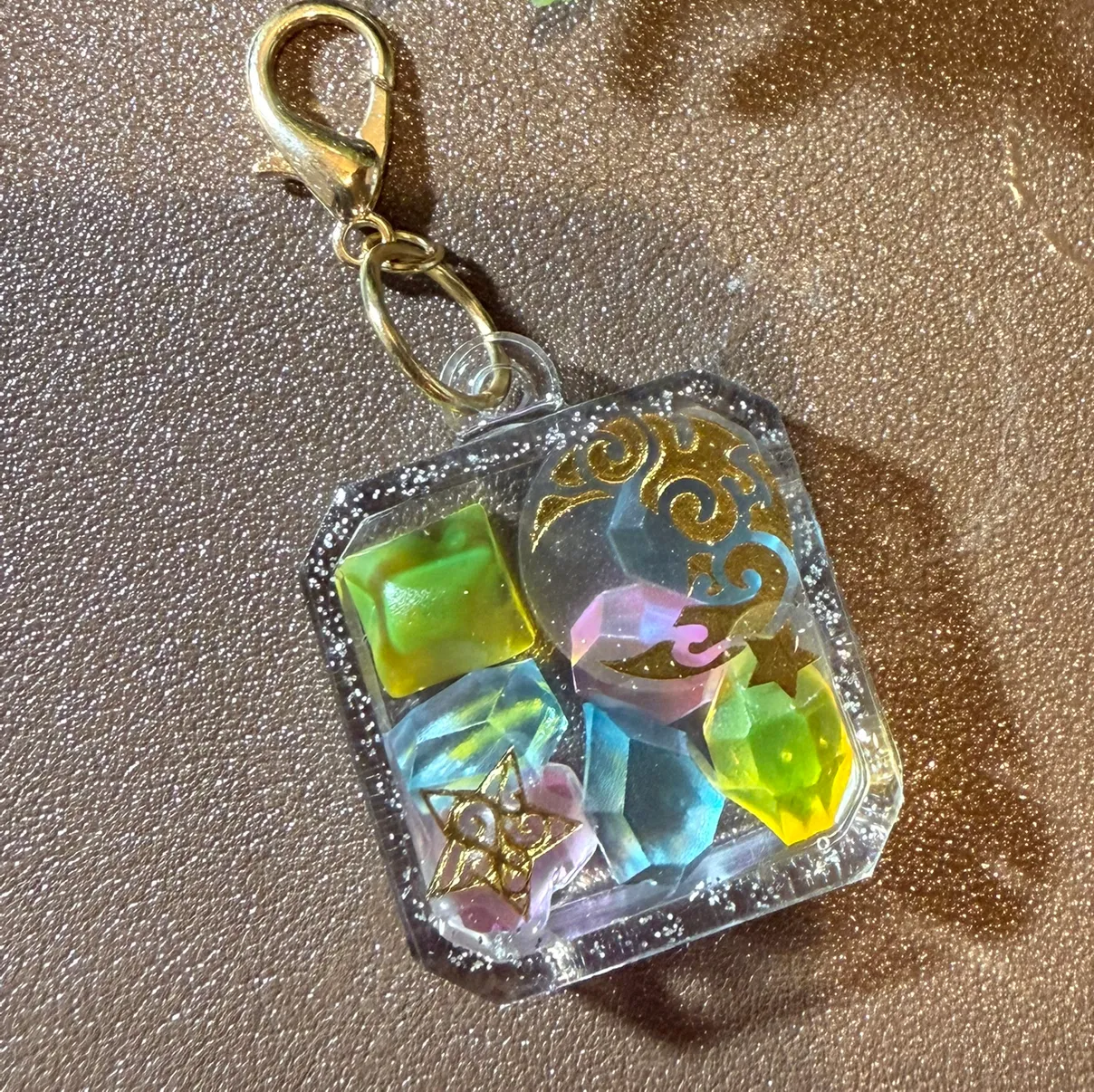 yu☆さんのレジン作品 | 作家のためのレジン 人気3点セット