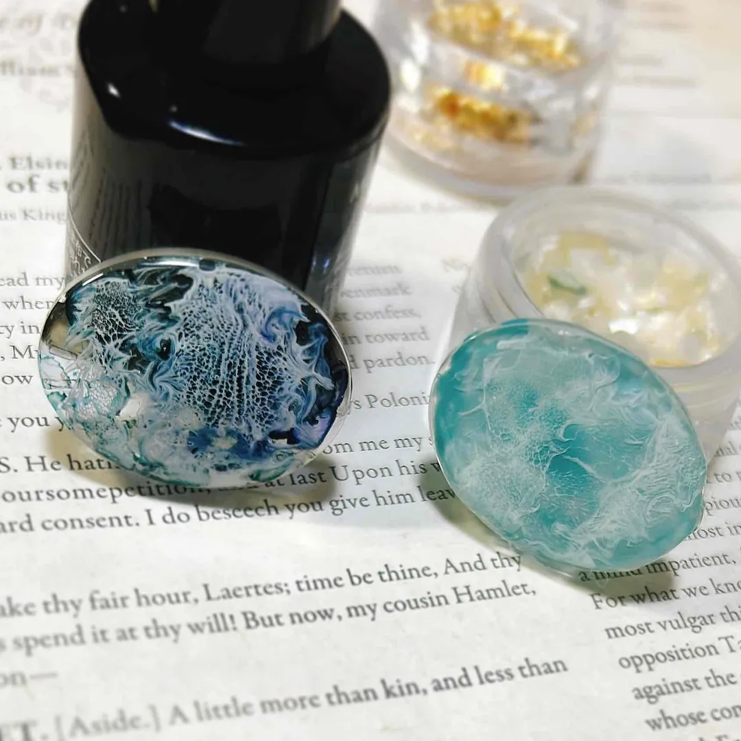 MUKURIさんのレジン作品 | 作家のためのレジン 200g