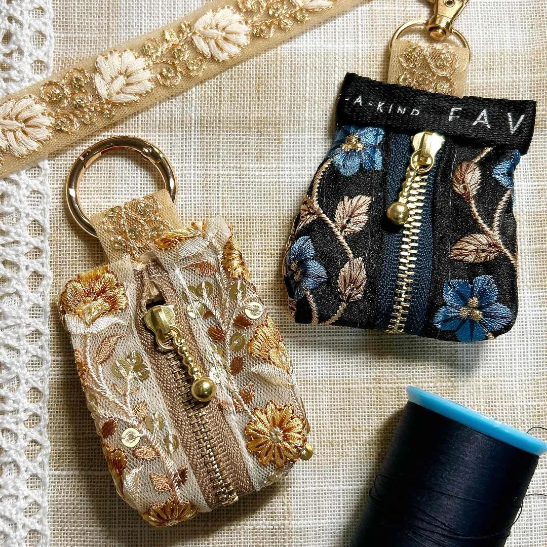 MUKURIさんのソーイング作品 | 送料無料【50cm×10本】細幅限定　インド刺繍リボンの福袋...