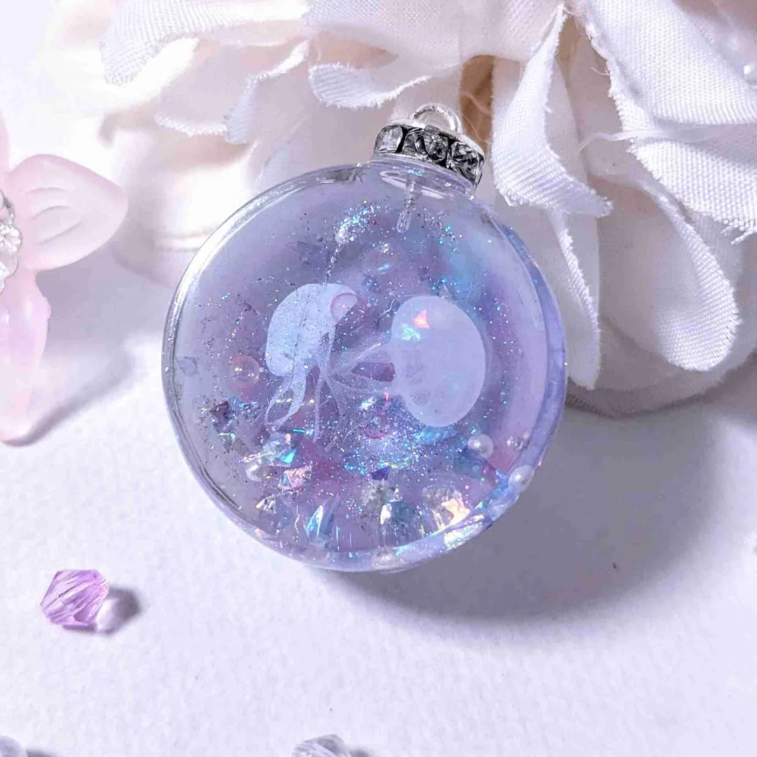 ミイカさんのレジン作品 | 作家のためのレジン 200g