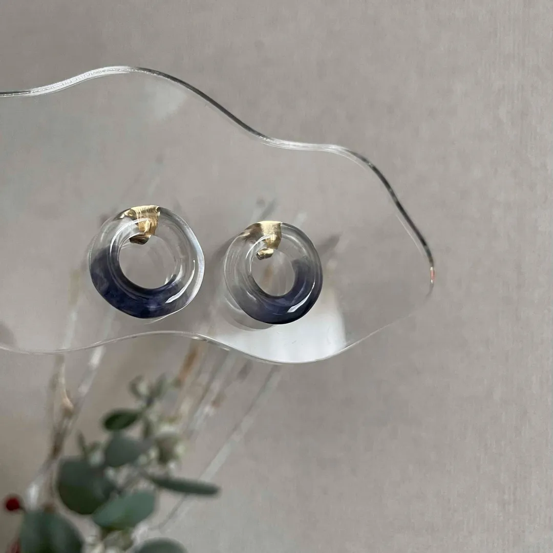 Y+(ワイプラス)さんのレジン作品 | 作家のためのレジン 100g