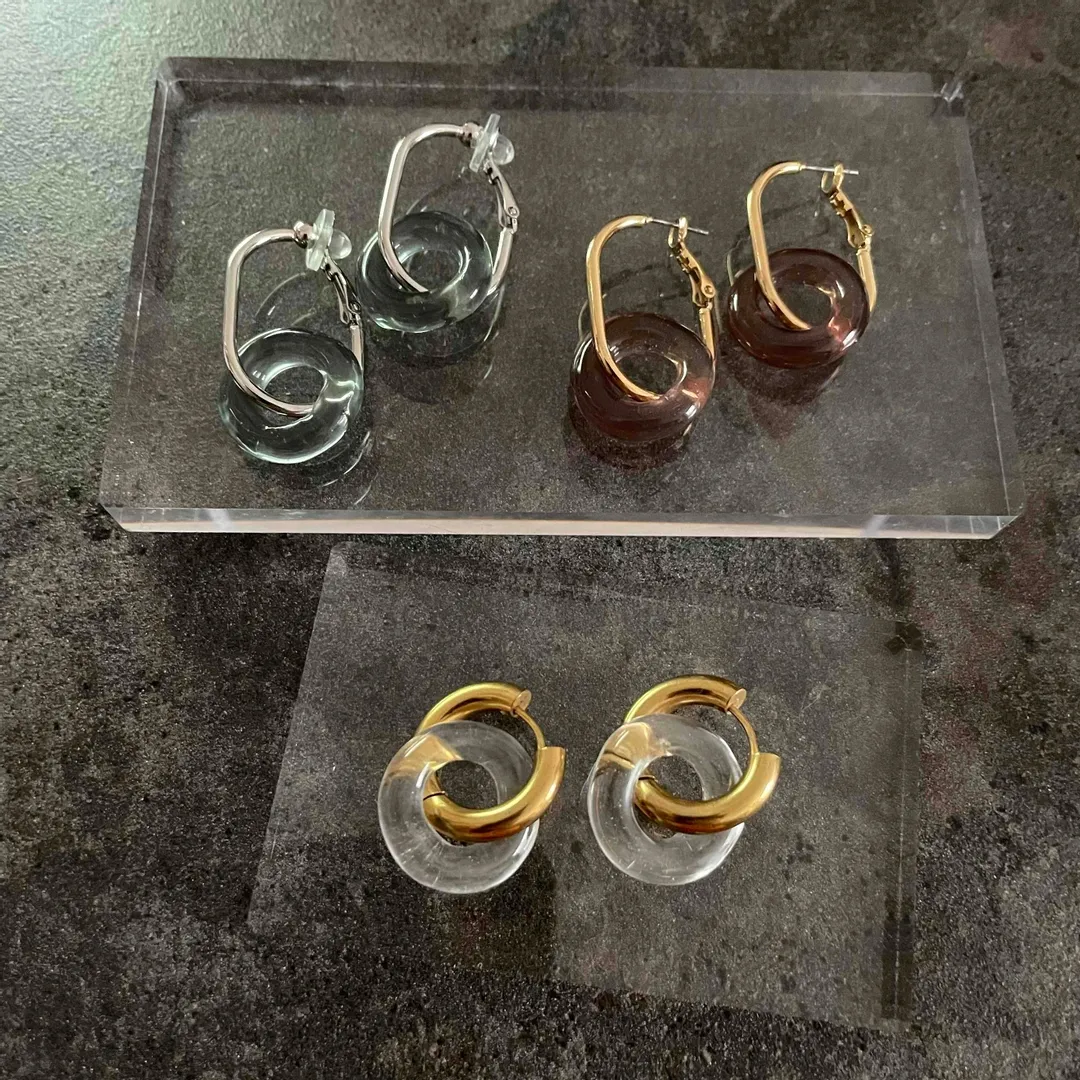 Y+(ワイプラス)さんのレジン作品 | 作家のためのレジン 100g