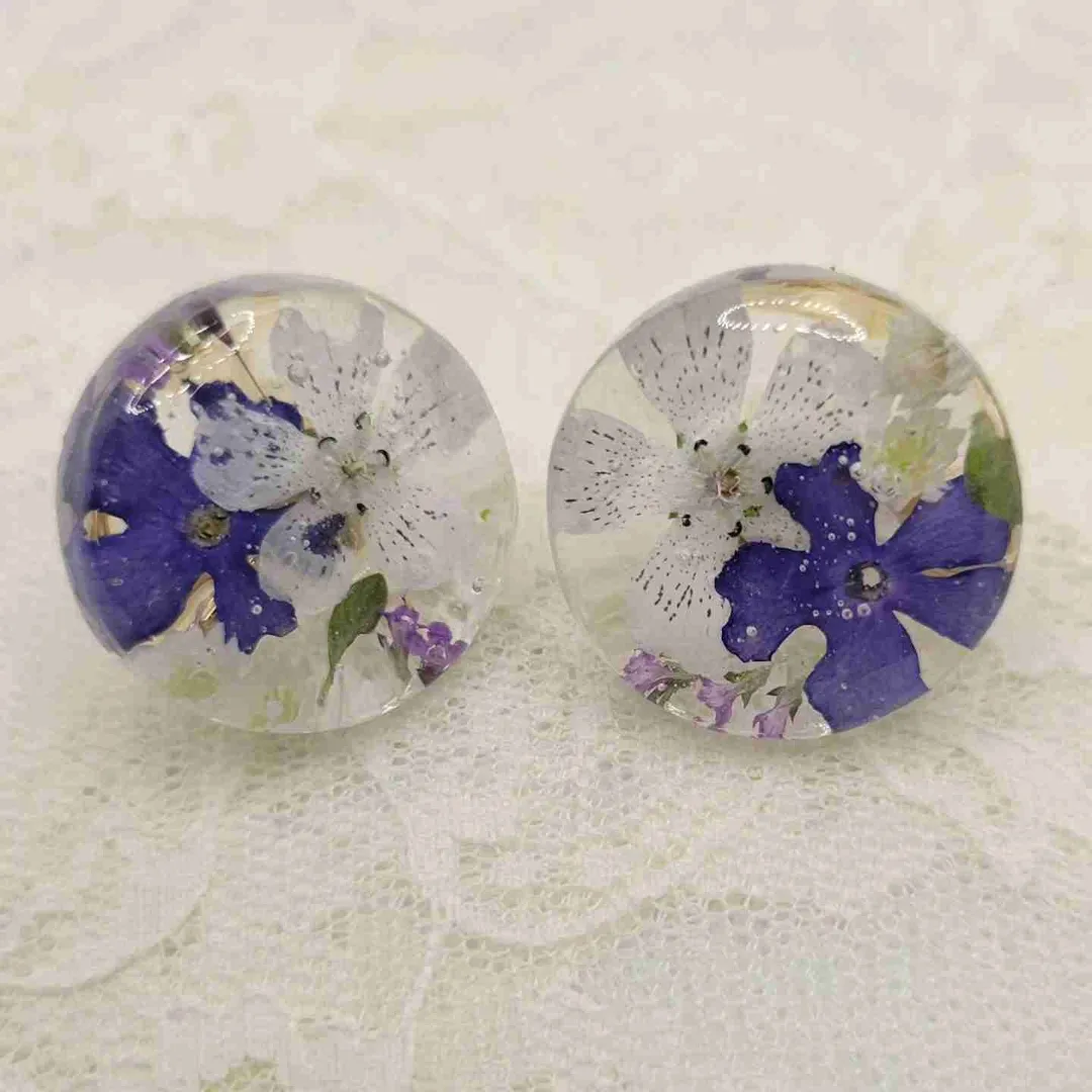 Huali_accessoriesさんのレジン作品 | UV-LEDレジン液 まさるの涙