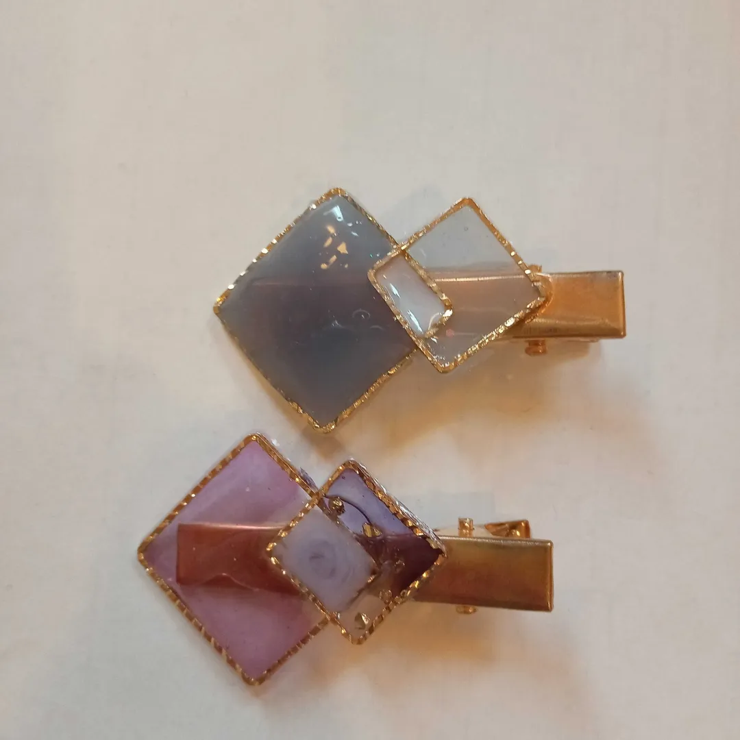 ミニうさぎさんのレジン作品 | 着色剤 レジン 「 2つセット 10色 宝石の雫 クリアカラ...