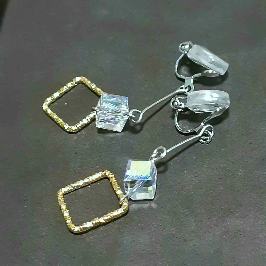あぶらげさんのパーツ
アクセサリー作品 | ビーズ