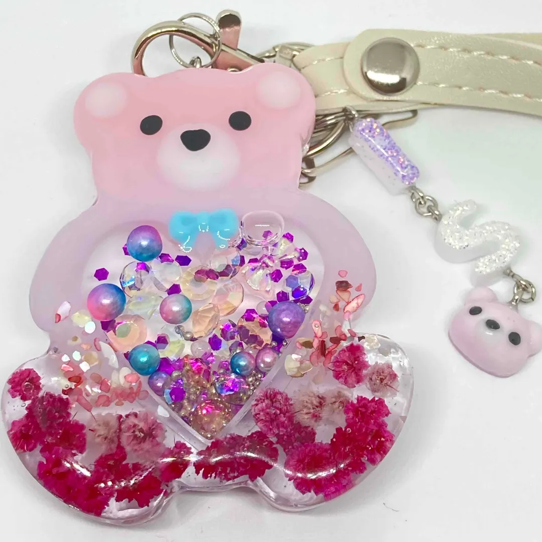 crea1224さんのレジン作品 | 【復刻】 作家のためのレジン 貝殻ラベル 100g