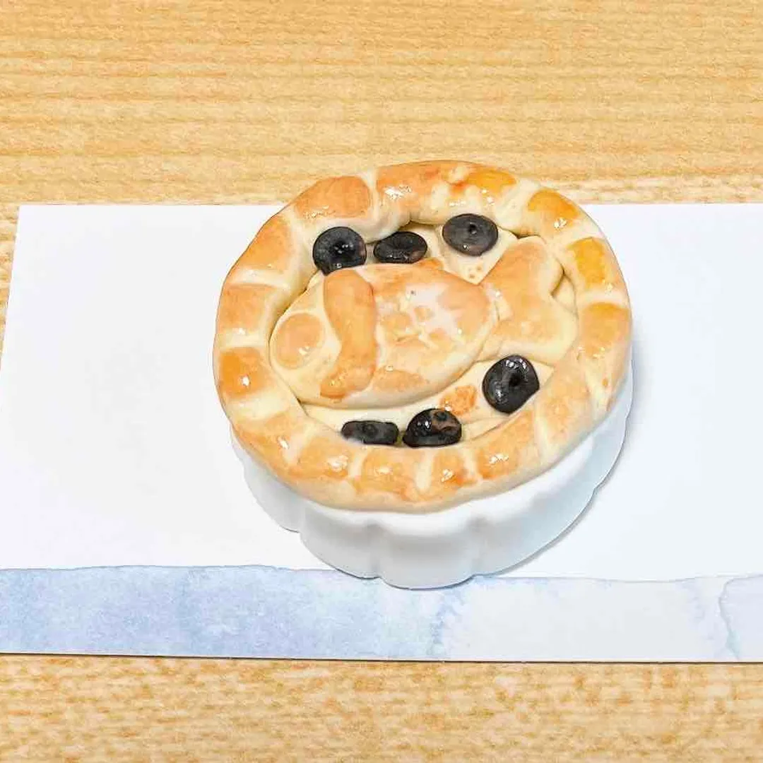 ハカバの真ん中さんの粘土作品 | ボンド